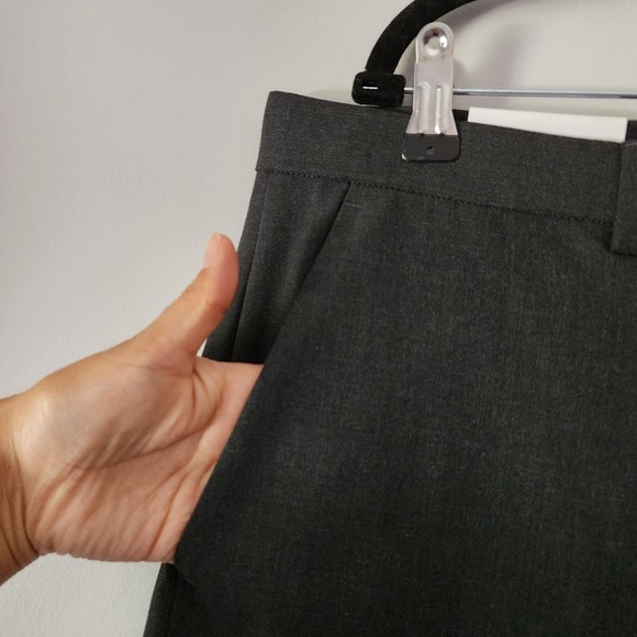 Calvin Klein Infinite Slim Fit Four Way Stretch Dress Pants Size Men's 38X32 NWT - Picture 6 of 13